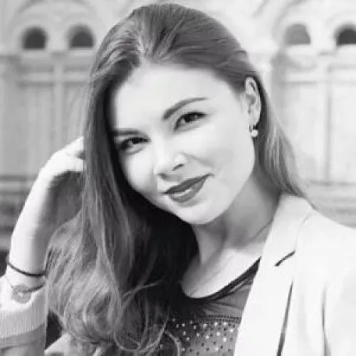 Ангелина Дронова