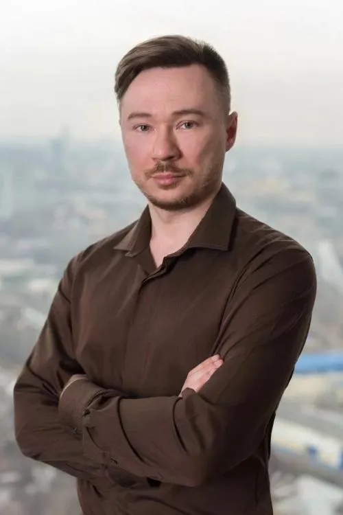 Евгений Идзиковский